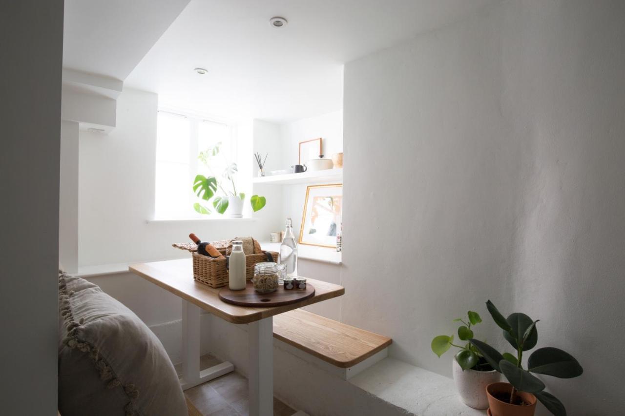 Central Georgian Townhouse With Free Parking Bath Buitenkant foto