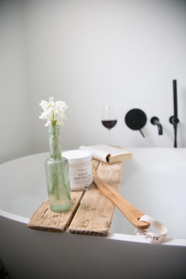 Central Georgian Townhouse With Free Parking Bath Buitenkant foto
